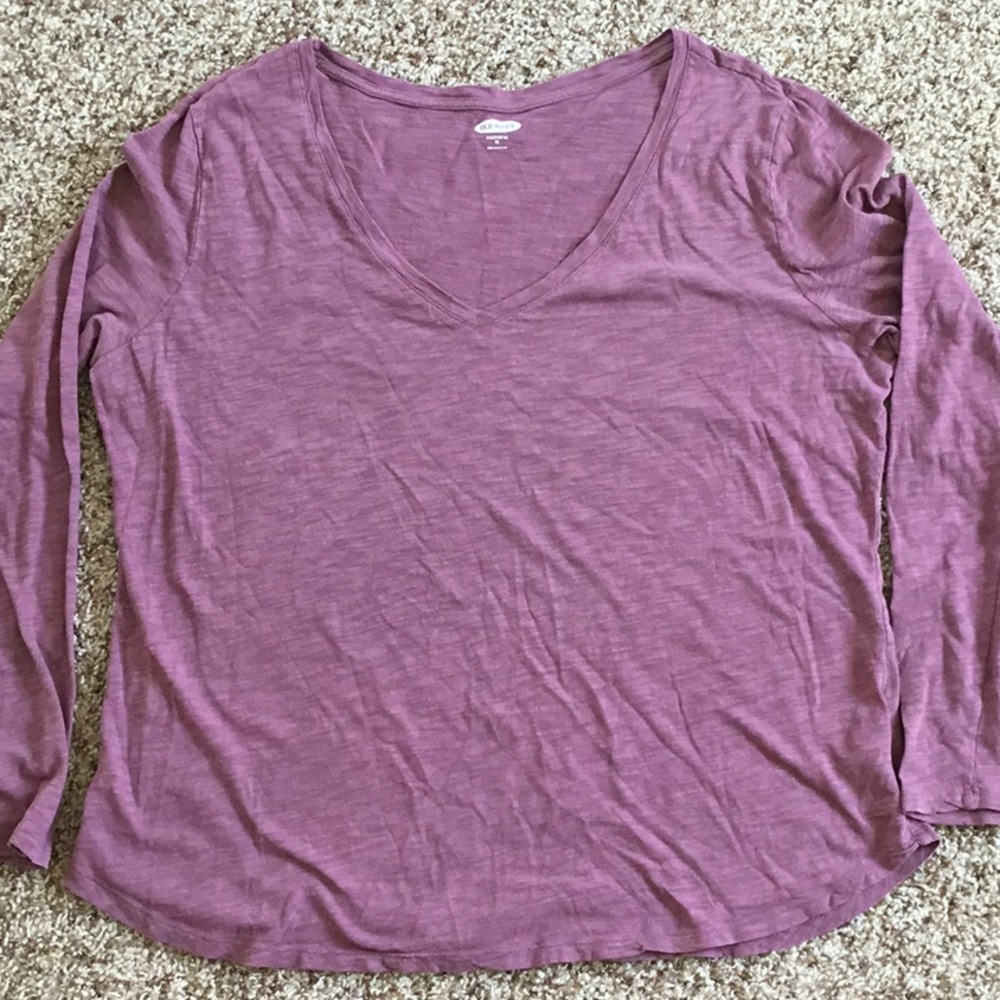 Old Navy V neck